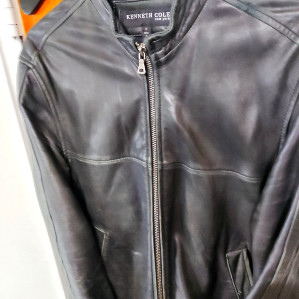 Kenneth Cole 100% real leather moto jacket